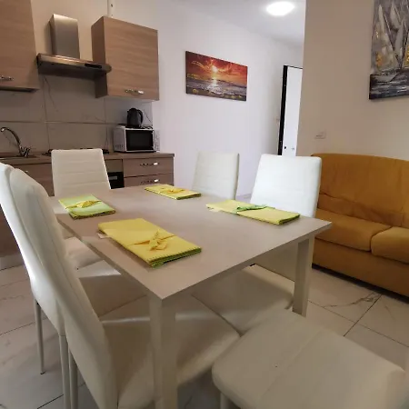 Saturnotel & Family Hotel apartamentowy *